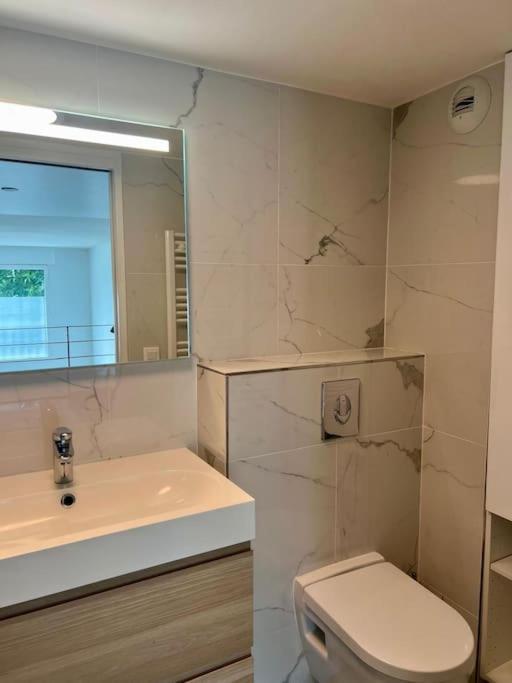Duplex, 10 Min Champs Elysee 불로니으 빌렁꾸흐 외부 사진